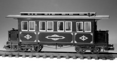 Der vierachsige "Barmer Bergbahn"–Wagen als LGB–Modell.