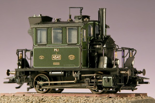 Trix–Modell (H0): die bayerische PtL 2/2 4541 in Länderbahn–Ausführung.