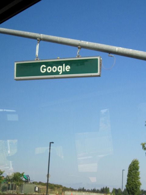 Straßenschild in Mountain View: Google.