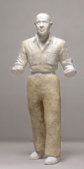 Gekürzte Männerfigur, 1 zu 22,5 - mit weit geschnittenen Hosen aus Papier.