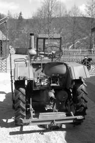 Lanz Bulldog auf der Lochmühle in Hessen (von hinten).