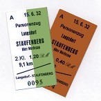 Foto: zwei selbst gedruckte Edmonsonsche Fahrkarten.