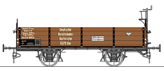 Offener, brauner Güterwagen in Reichsbahn–Ausführung, Seitenansicht.
