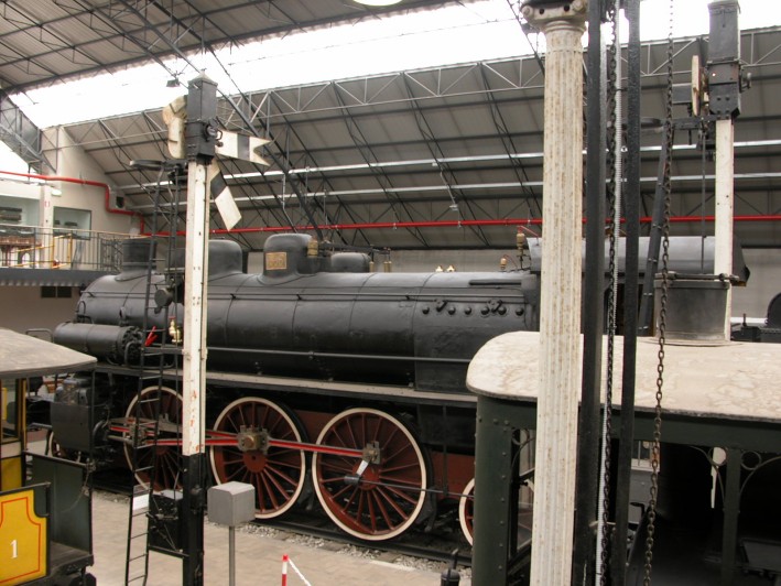 Die Schnellzugdampflok 685.600 (Achsfolge 1'C1') im Mailänder Technikmuseum.